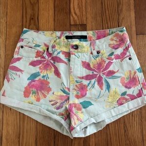 Billabong Short Shorts